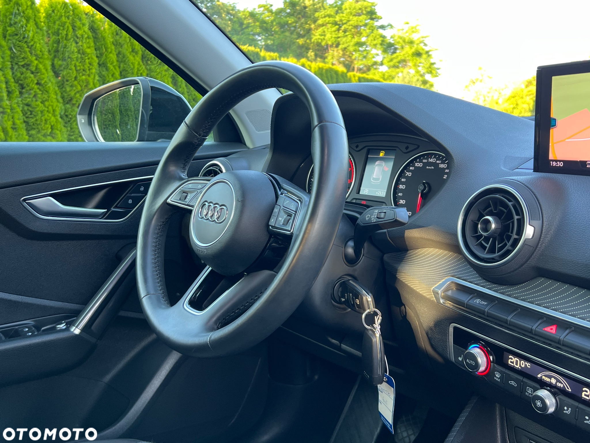 Audi Q2 1.0 TFSI ultra design - 28