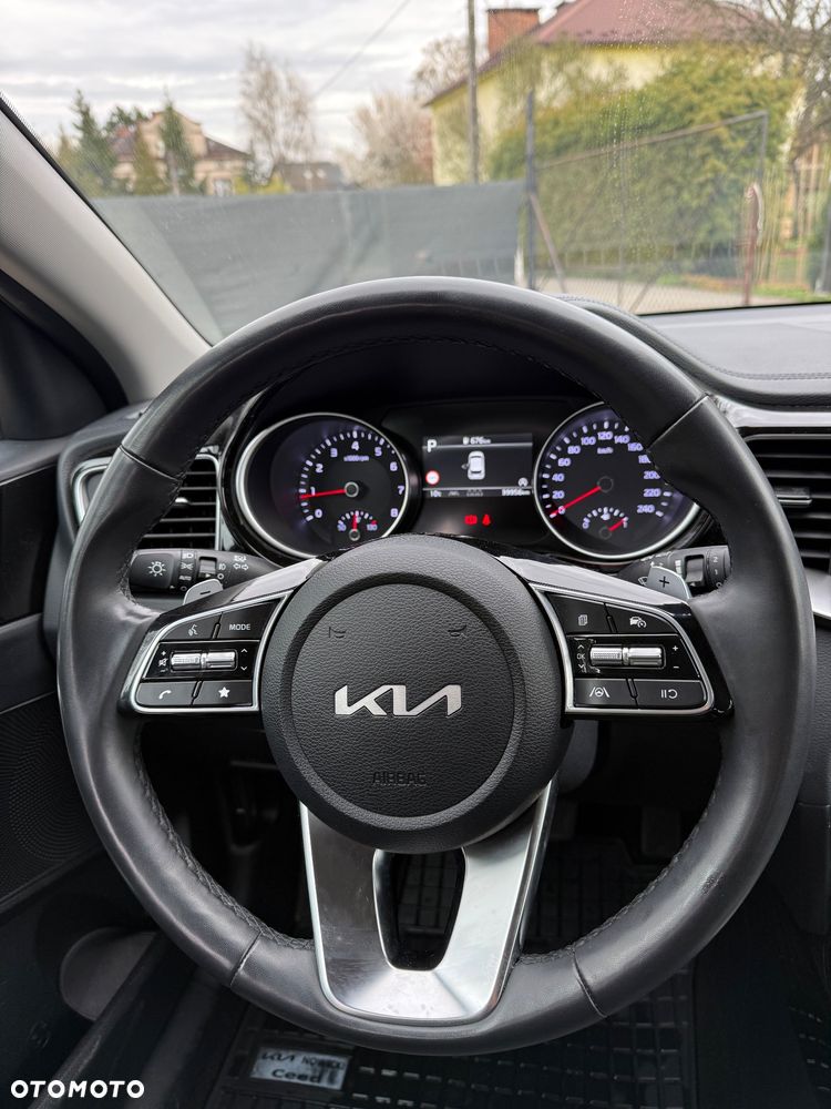 Kia Ceed 1.5 T-GDI Tribute DCT - 12