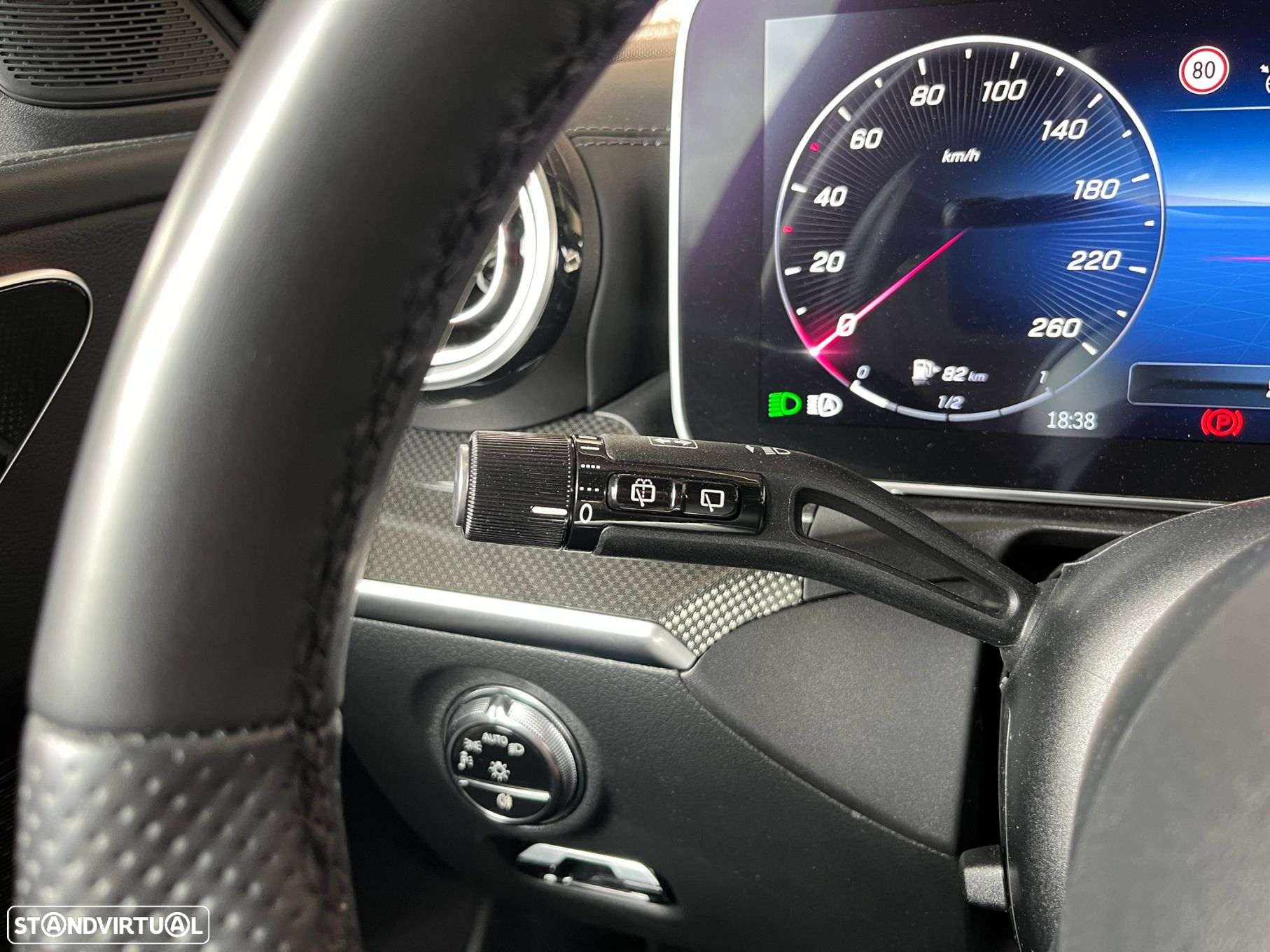Mercedes-Benz C 300 e AMG Line - 23