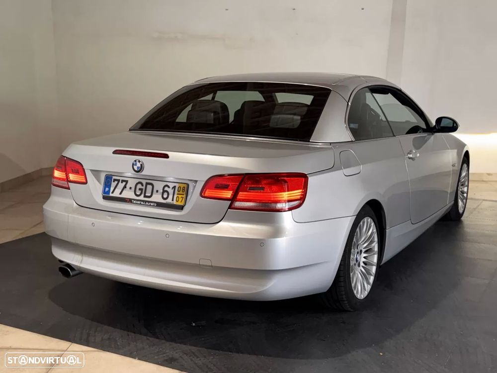 BMW 320 d Cabrio Intense - 13