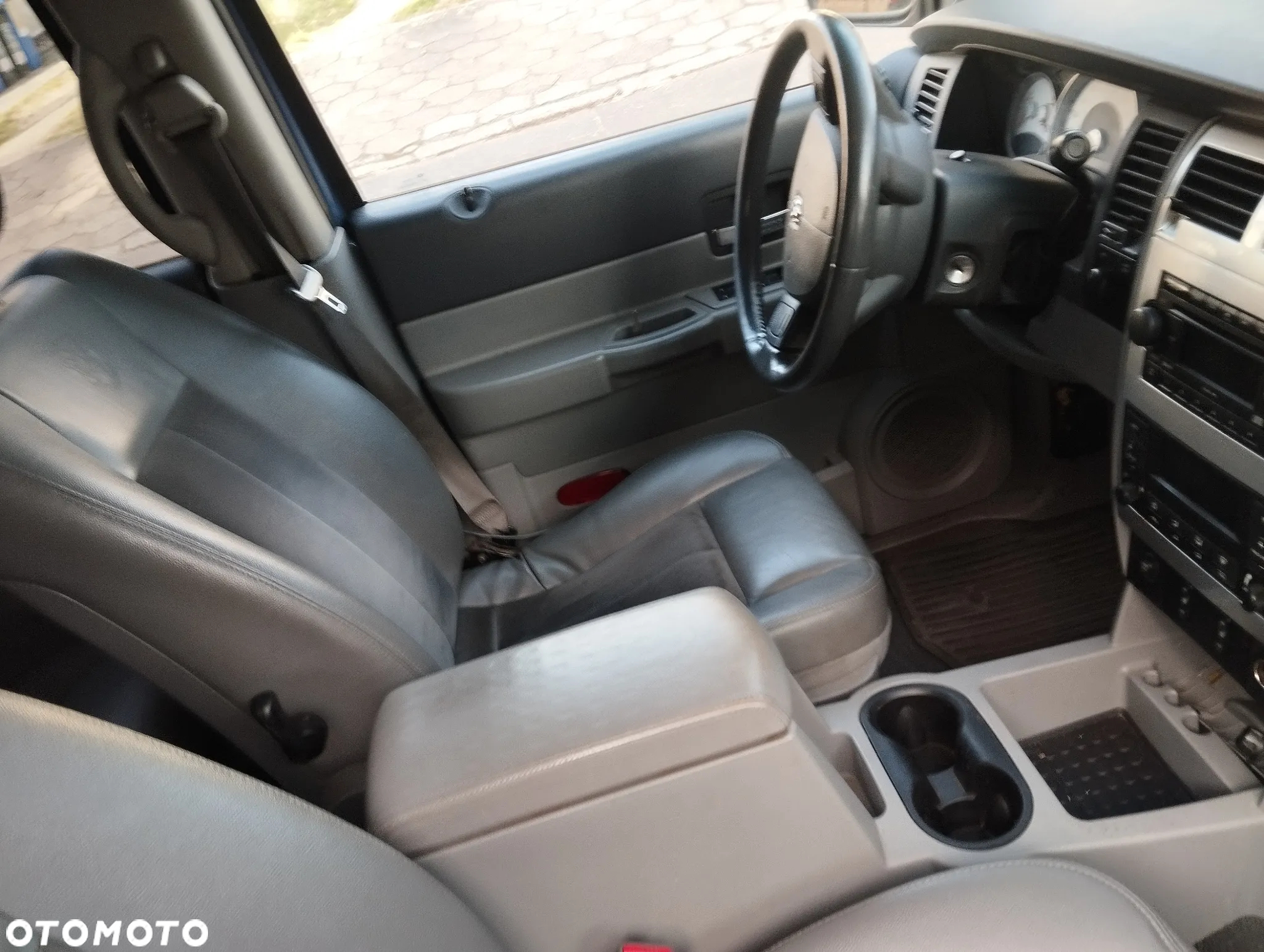 Dodge Durango 4.7 - 12