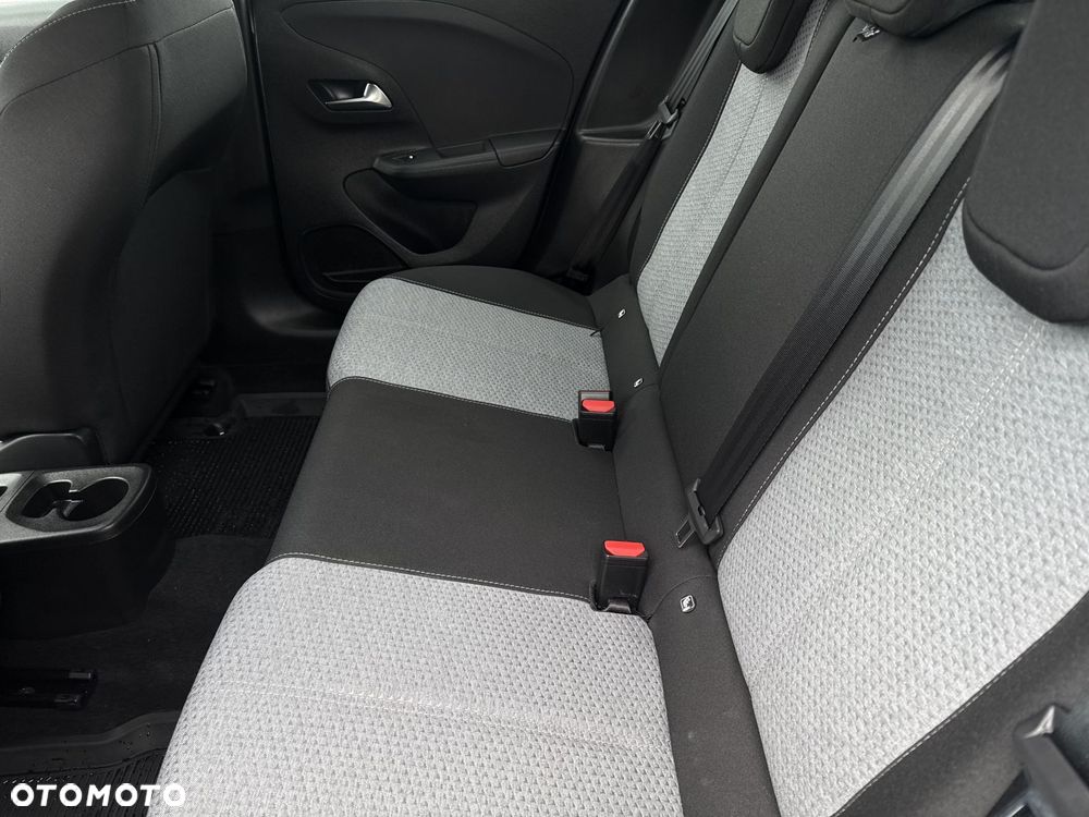 Opel Corsa 1.2 T Edition S&S - 11