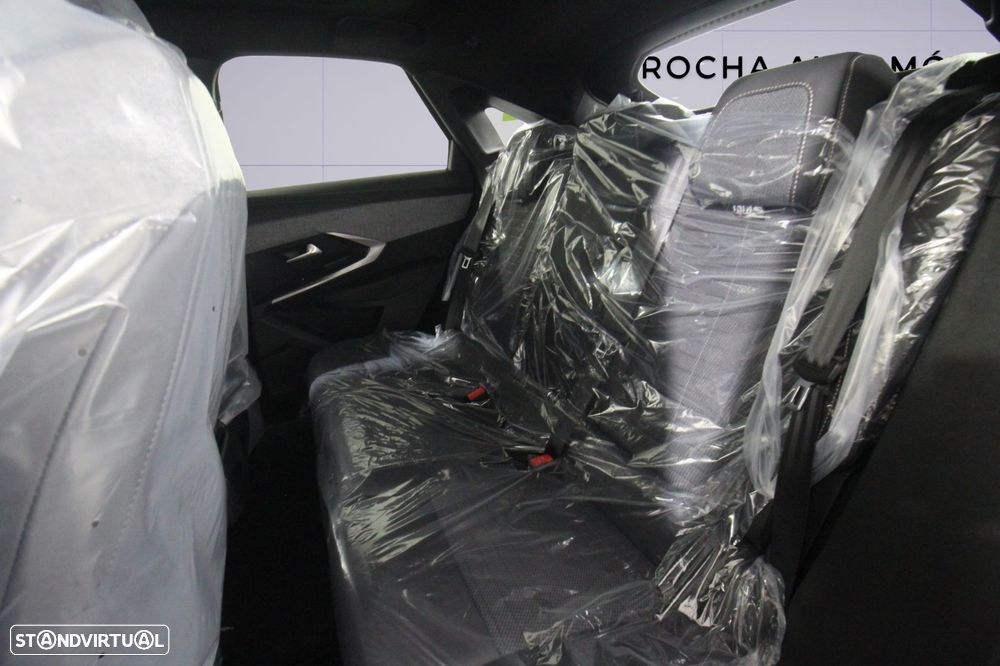 Peugeot E-3008 73 kWh Allure - 12