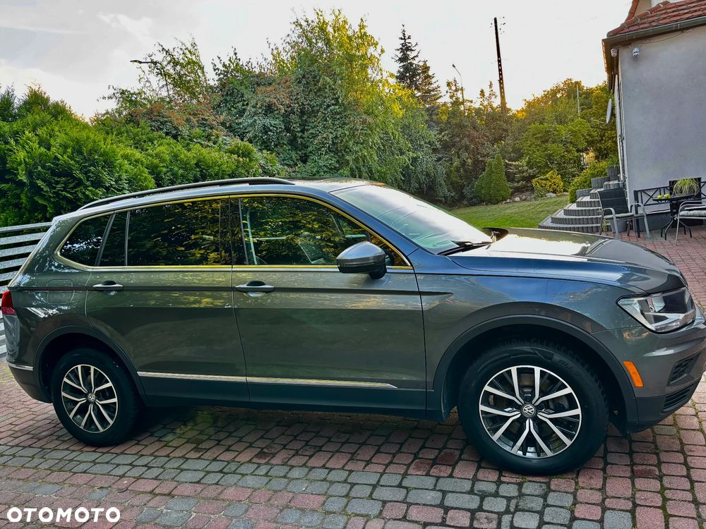 Volkswagen Tiguan Allspace 2.0 TSI 4Mot Comfortline DSG - 2