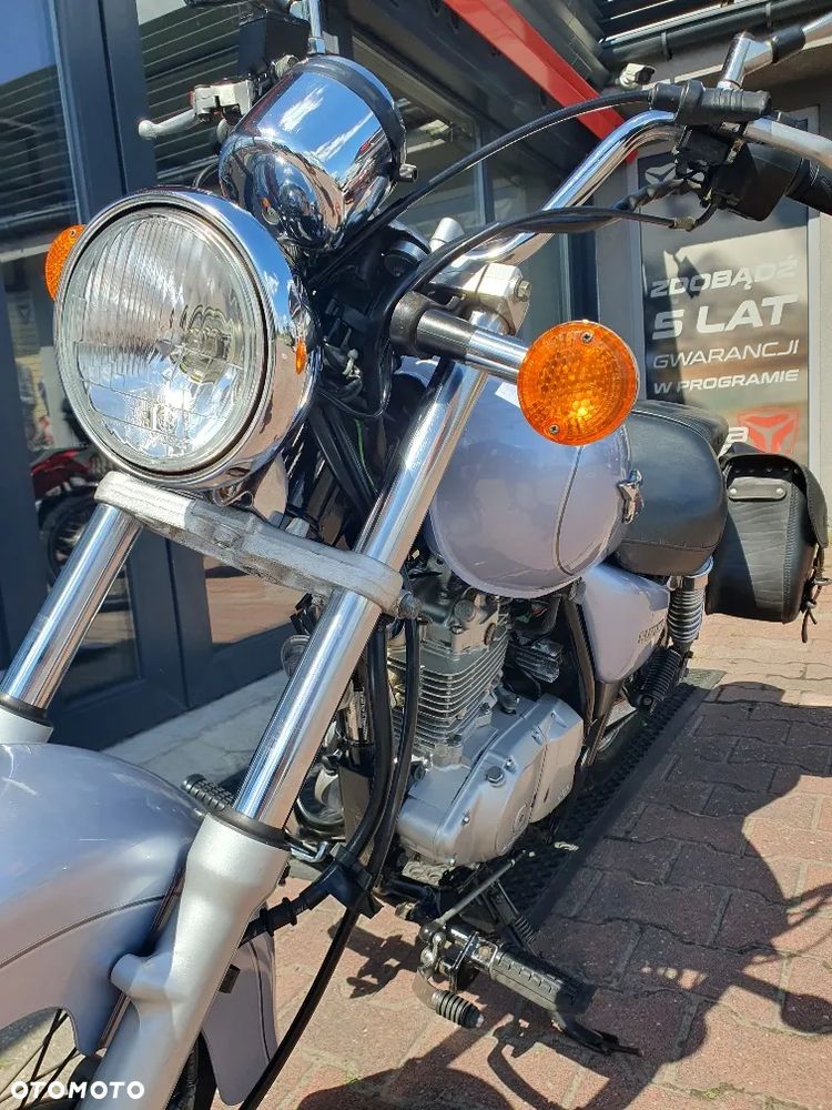 Suzuki Marauder - 5