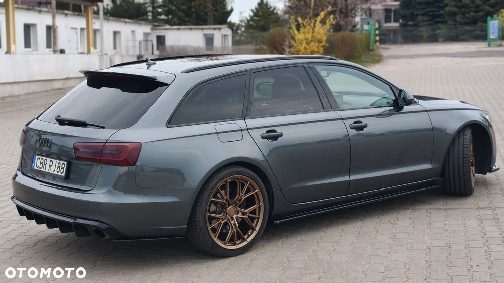 Audi A6 Avant - 14