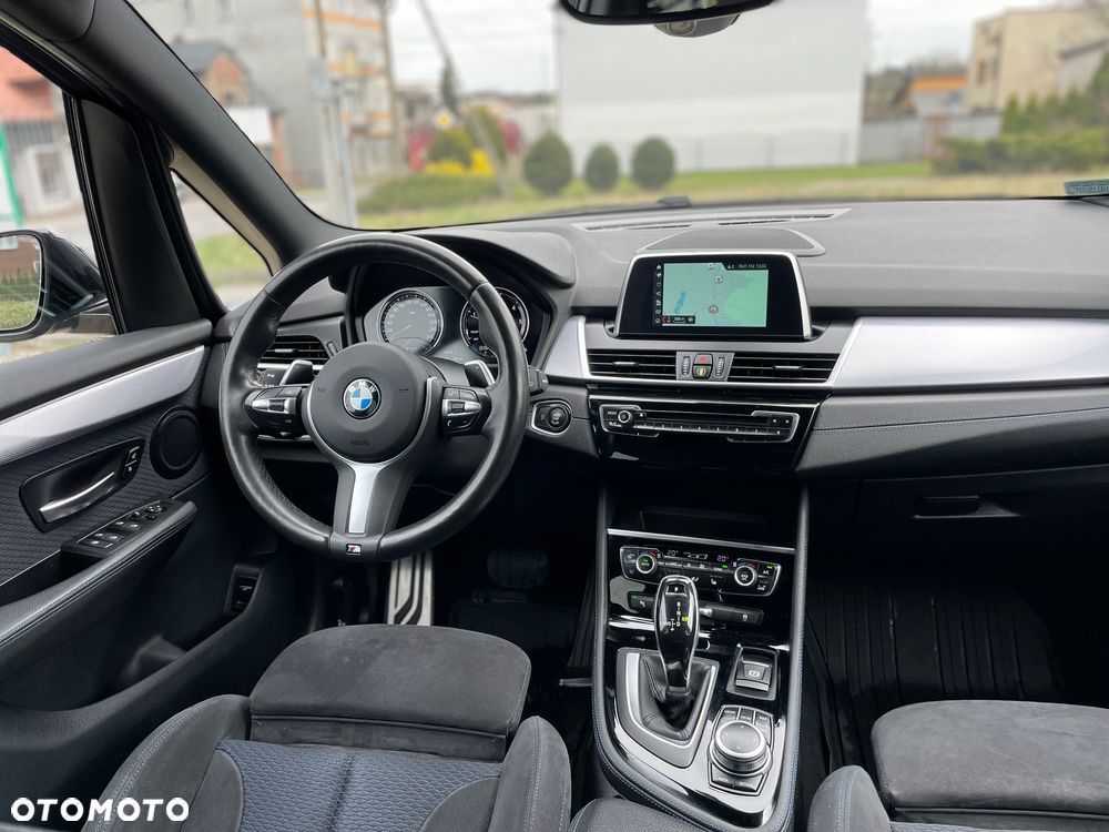 BMW Seria 2 218d GT M Sport - 29