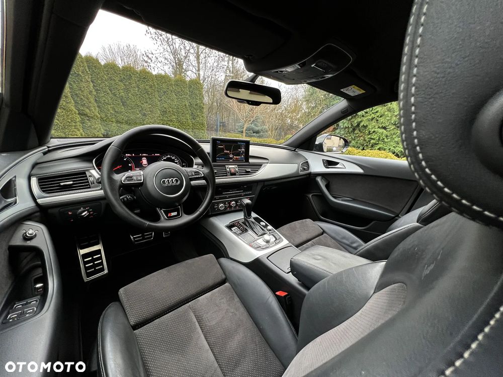 Audi A6 Avant 2.0 TDI Ultra S tronic - 26