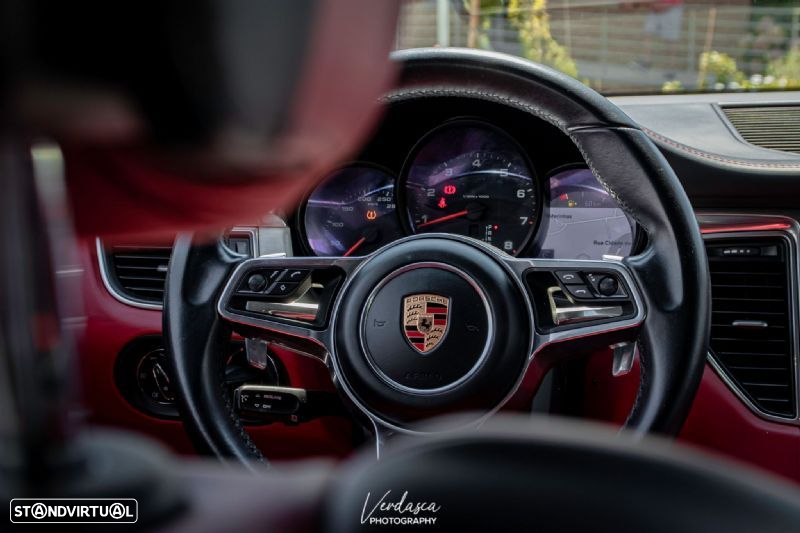 Porsche Macan Standard - 30
