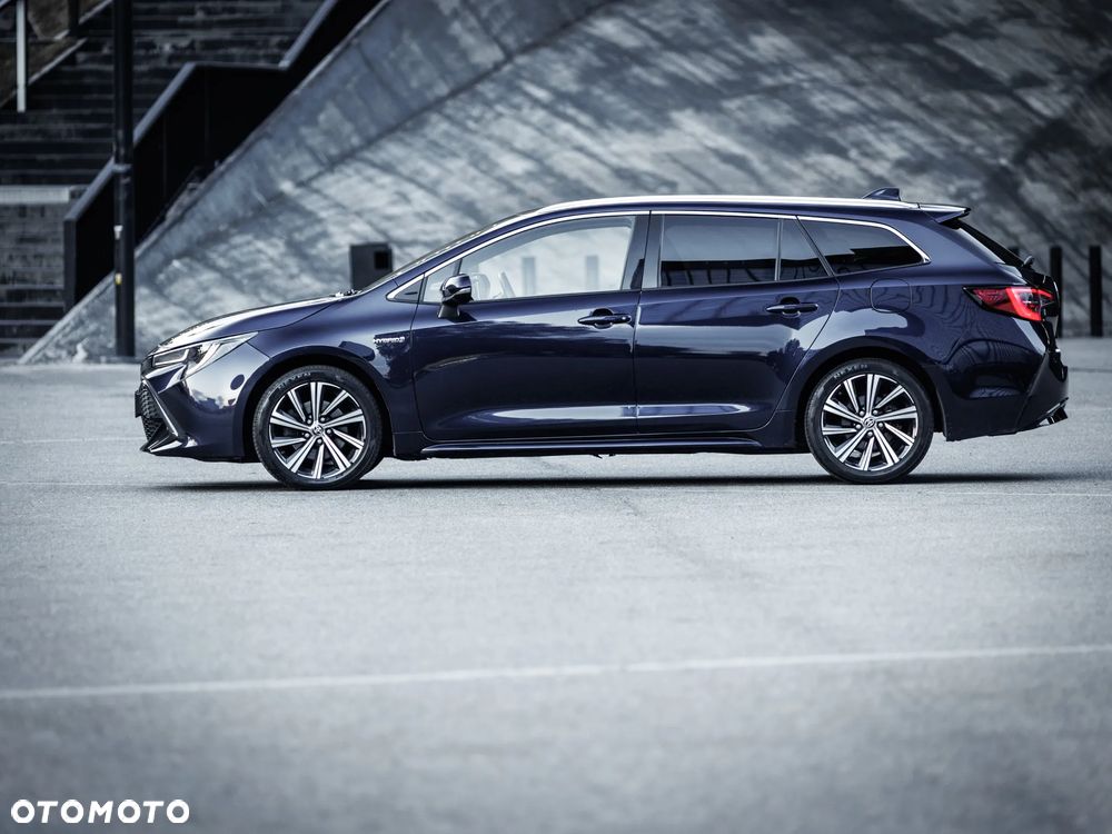 Toyota Corolla 2.0 Hybrid Style - 4