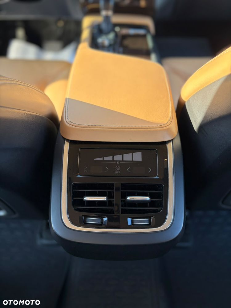 Volvo XC 90 D5 AWD Inscription 7os - 15