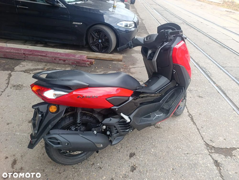 Yamaha NMAX - 3