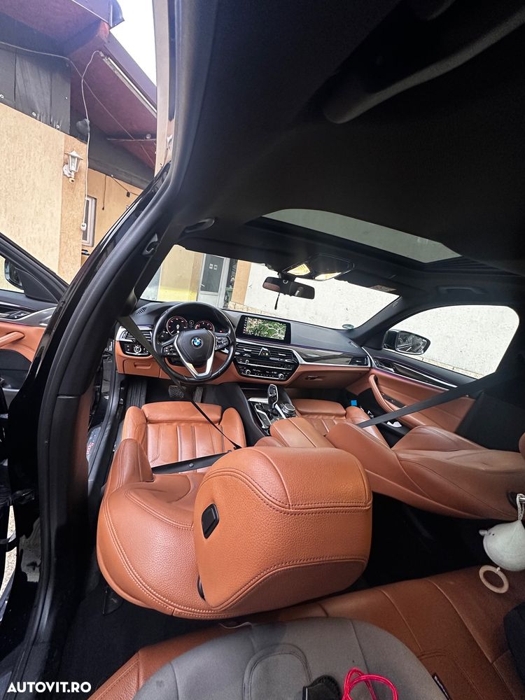 BMW Seria 5 520d Aut. Sport Line - 15