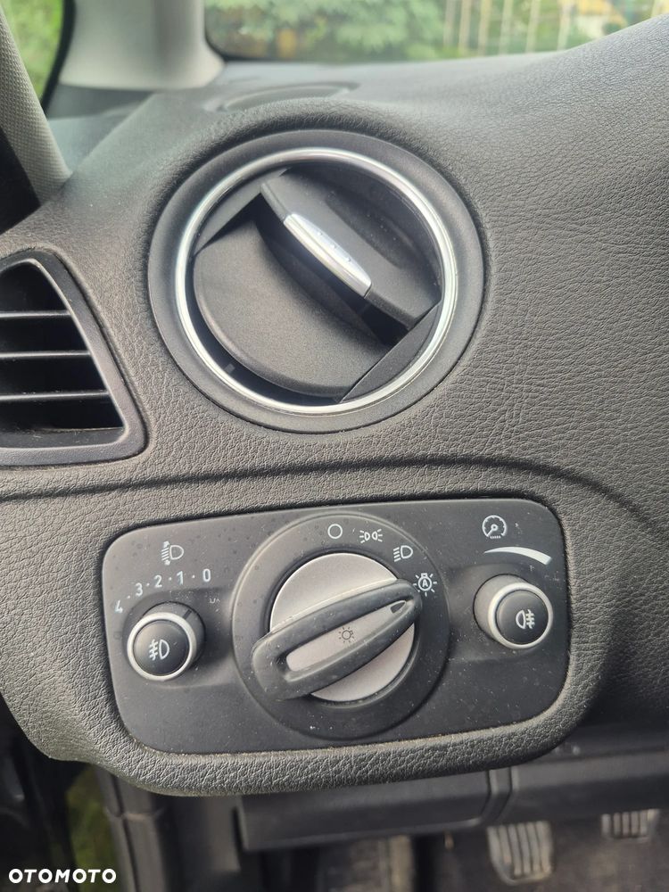 Ford S-Max 1.6 T Titanium - 27