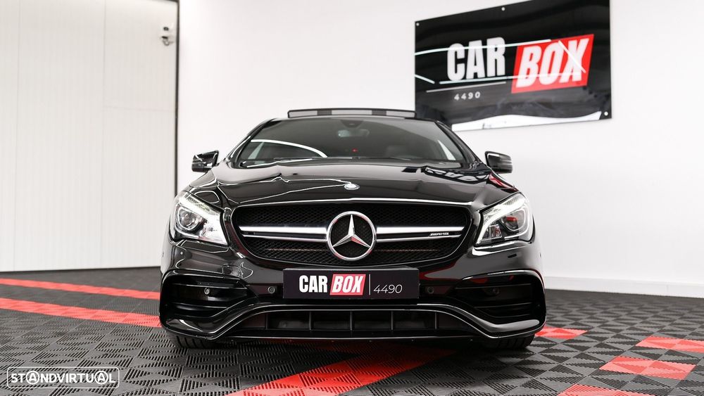 Mercedes-Benz CLA 45 AMG 4Matic Speedshift 7G-DCT Night Edition - 11