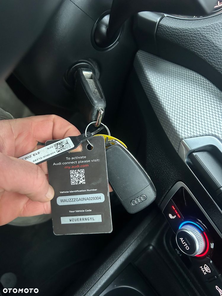 Audi Q2 35 TDI S tronic design - 38