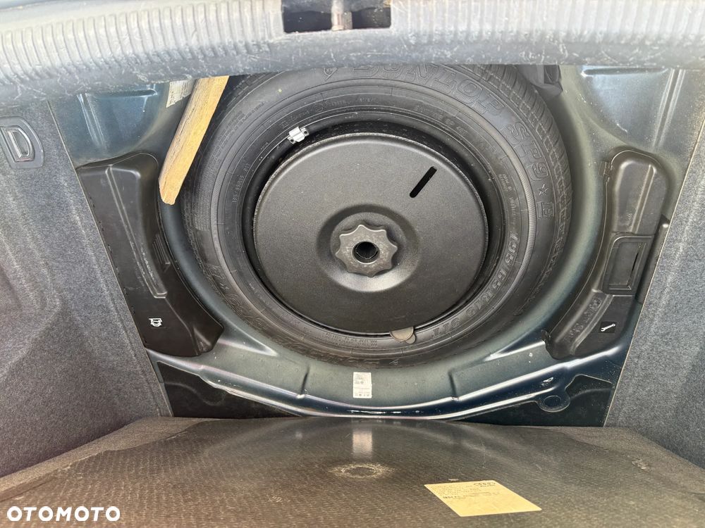 Audi A4 Limousine - 7