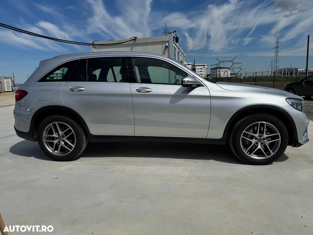 Mercedes-Benz GLC 250 4MATIC 9G-TRONIC AMG Line - 4