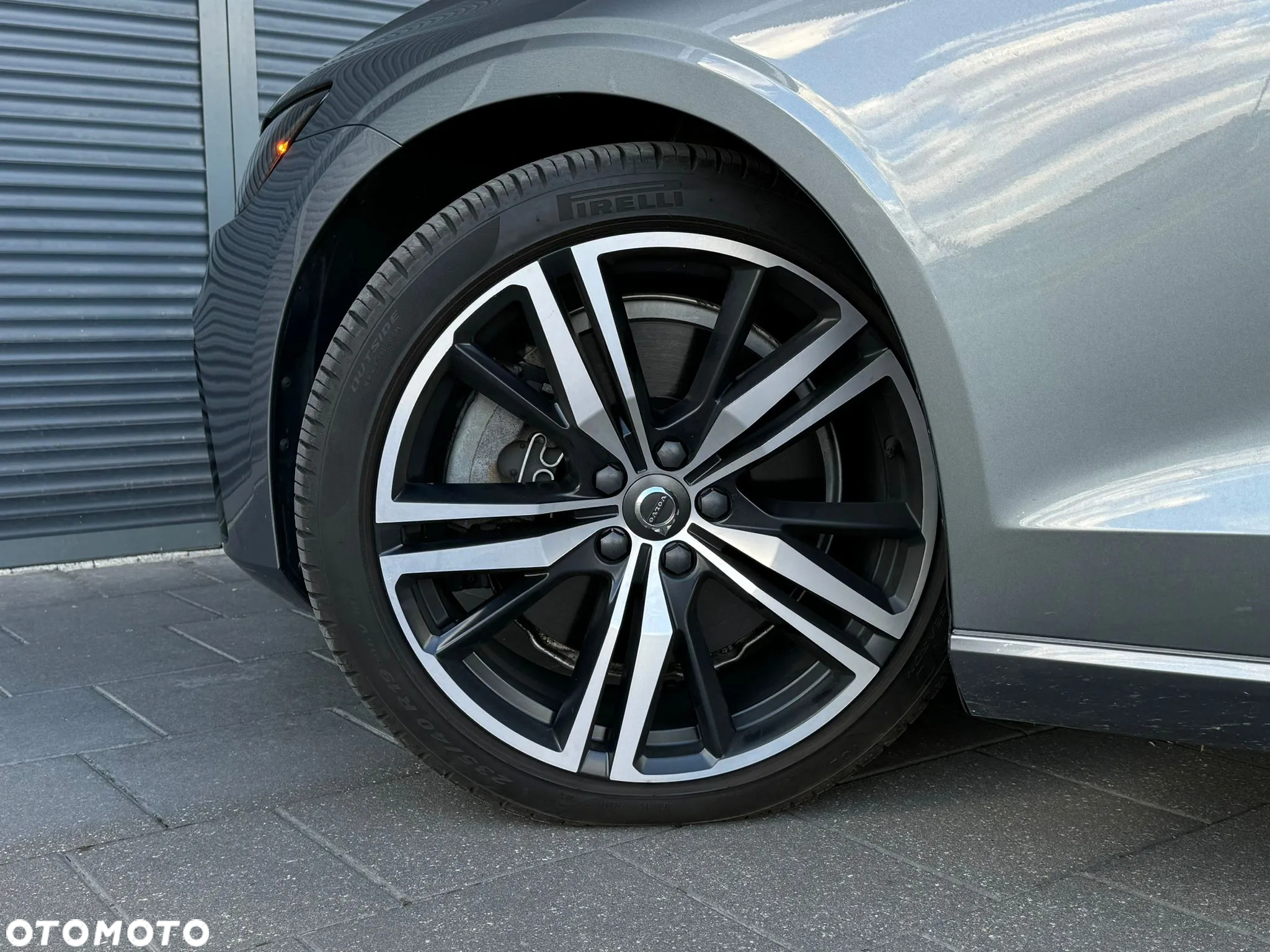 Volvo S60 T6 AWD R-Design - 10