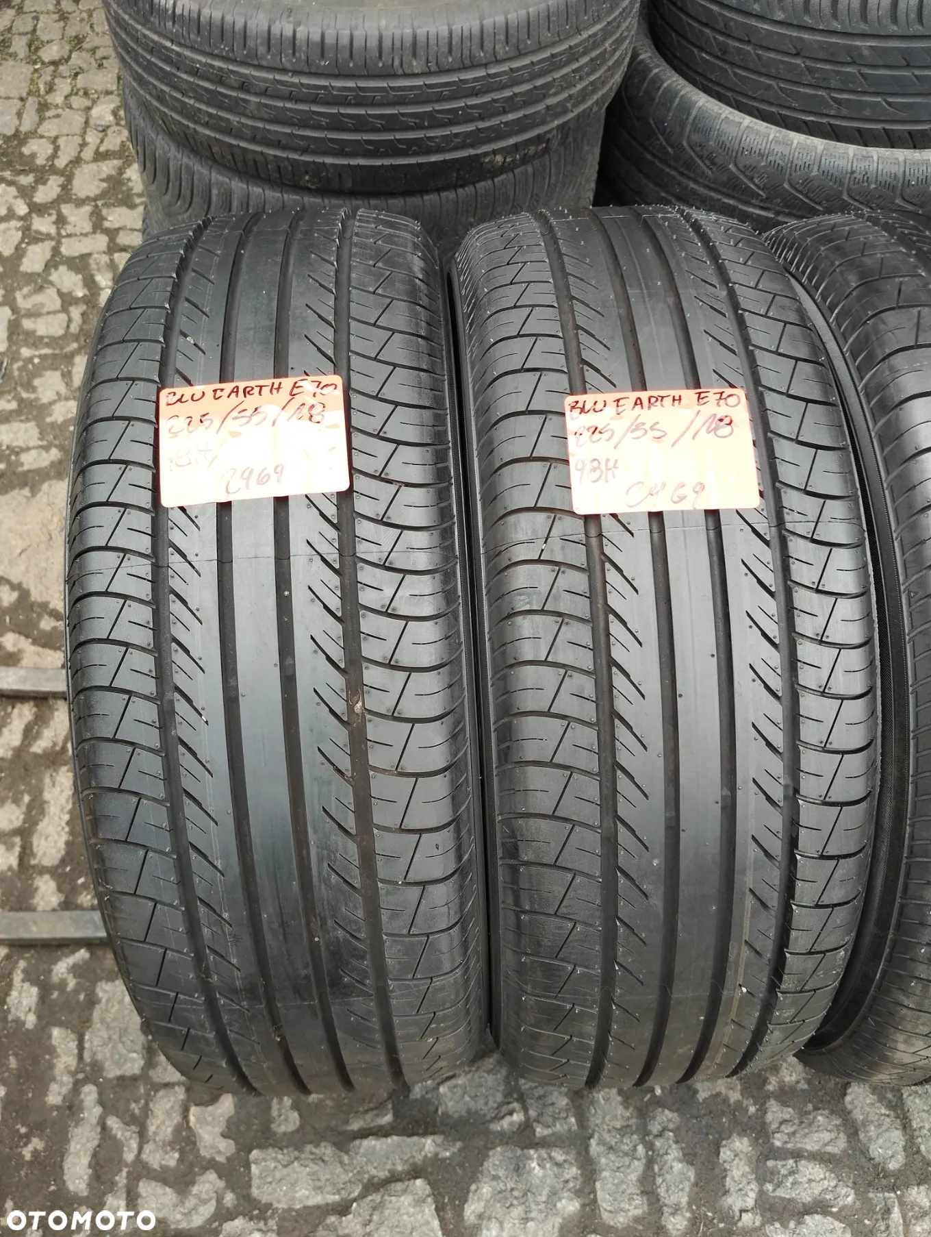 Yokohama Bluearth E70 225 55 18 jak nowe 4szt. - 2