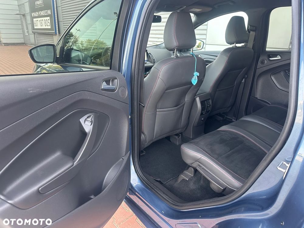 Ford Kuga 2.0 TDCi FWD ST-Line - 18