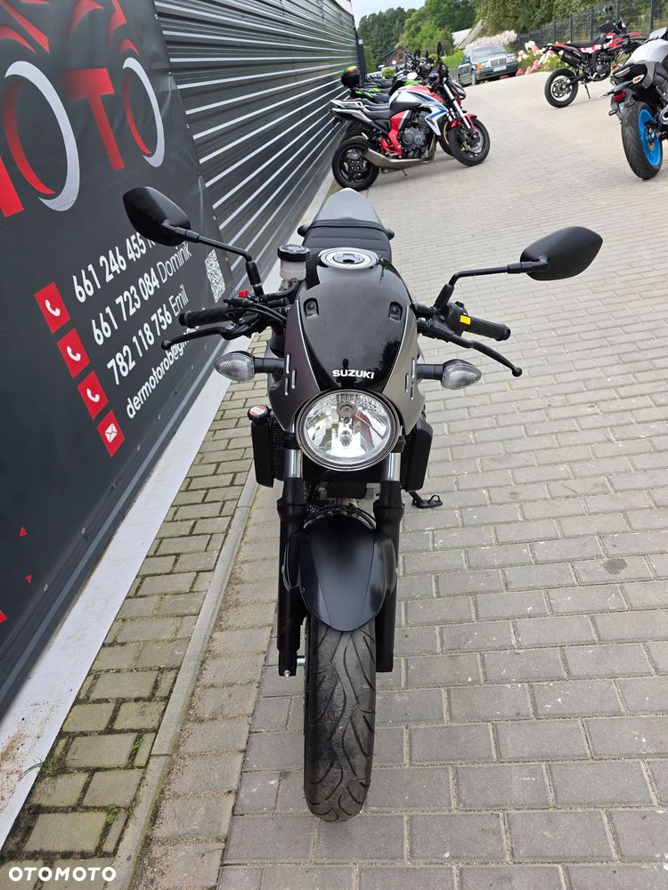Suzuki SV - 18
