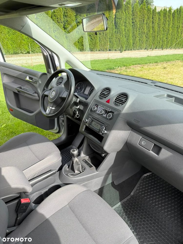 Volkswagen Caddy 1.6 TDI Comfortline - 12