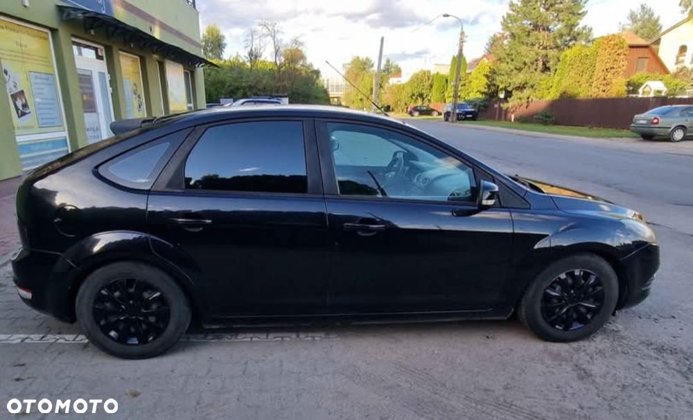 Ford Focus 1.6 16V Titanium - 8