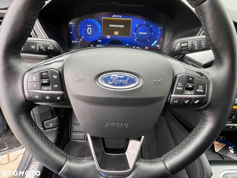 Ford Kuga - 20