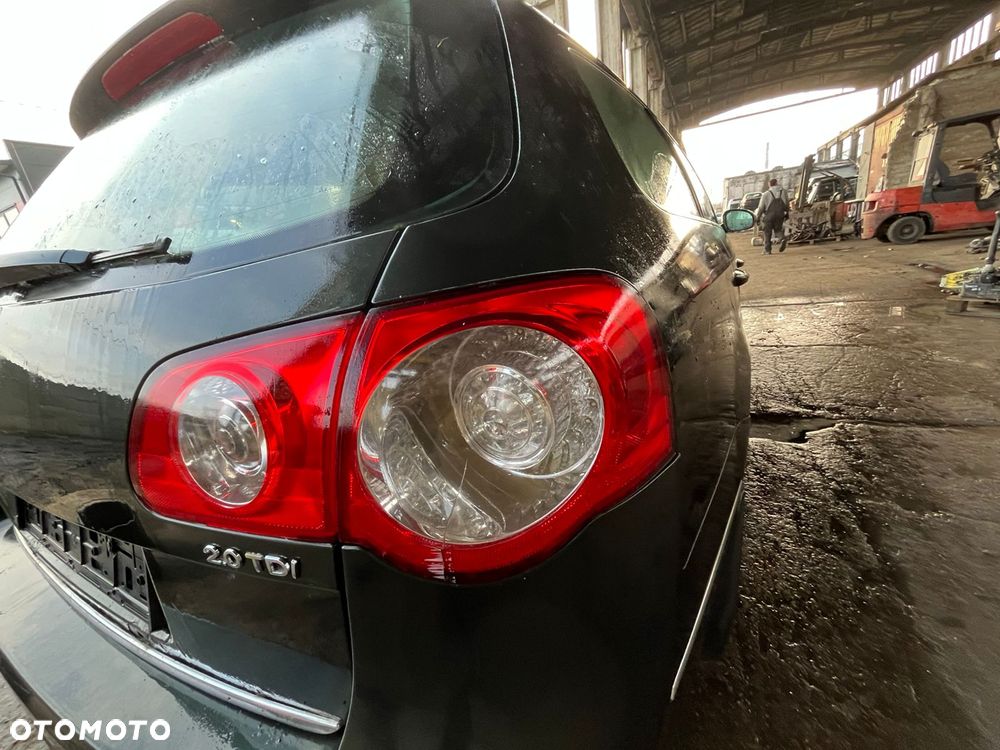 MASKA ZDERZKA DRZWI BLOTNIK LAMPA PRZOD TYL LUSTERKA SZYBA  PASSAT B6 LC6S - 12