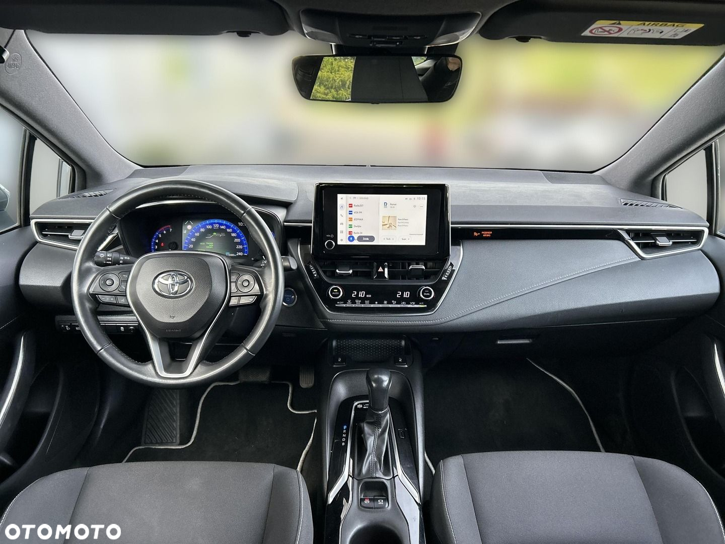 Toyota Corolla - 11