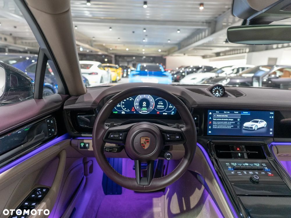 Porsche Panamera 4S E-Hybrid - 25