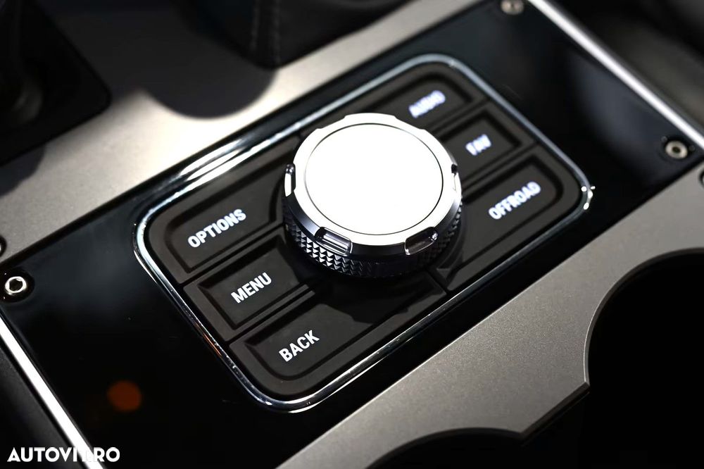 Ineos Grenadier - 23