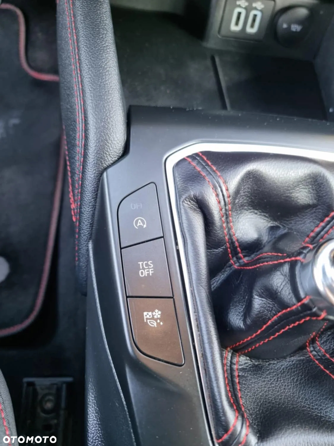 Ford Focus 1.0 EcoBoost mHEV ST-Line X - 17
