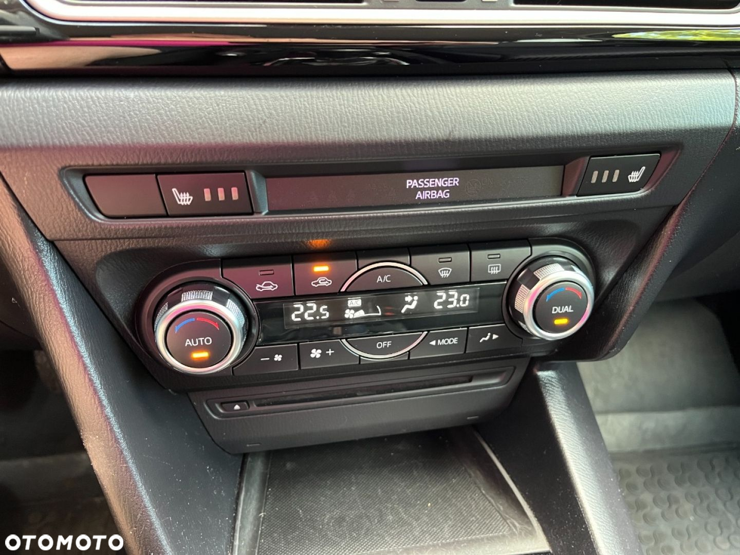 Mazda 3 - 14