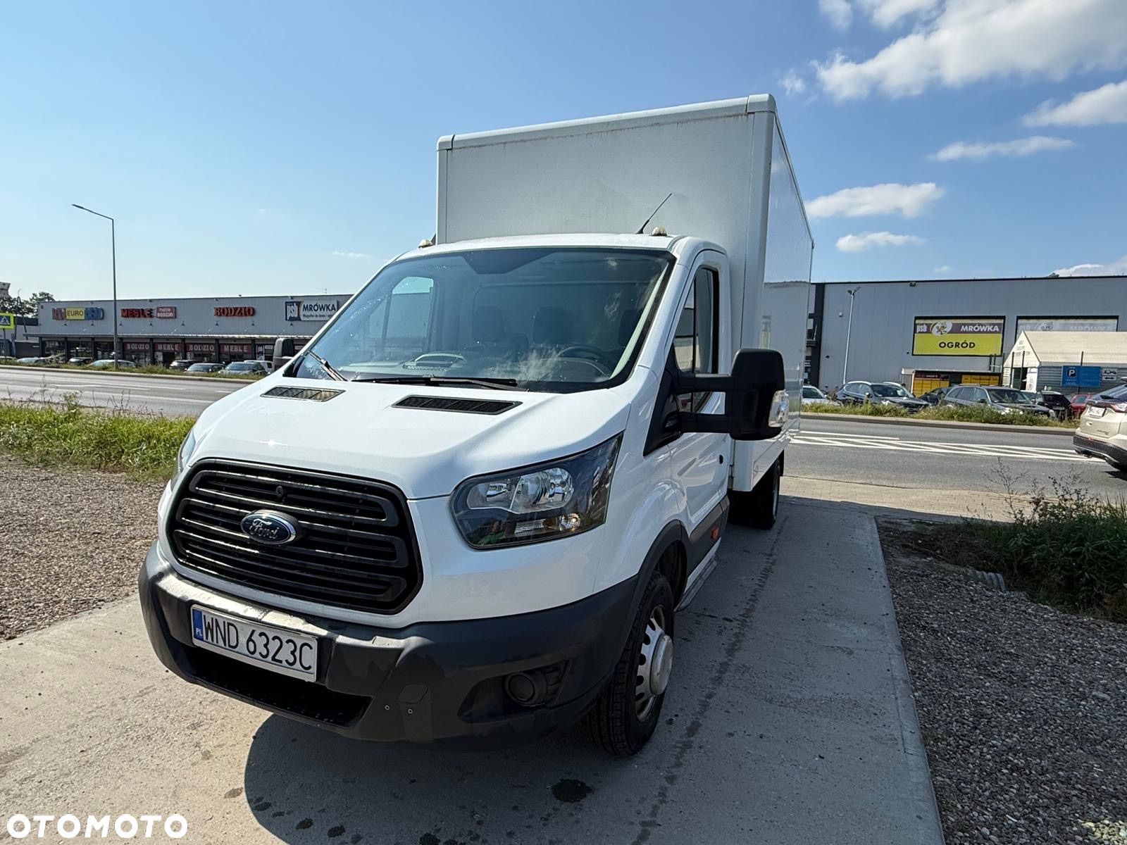 Ford Transit - 1