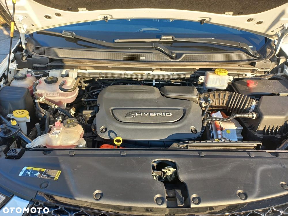 Chrysler Pacifica - 10