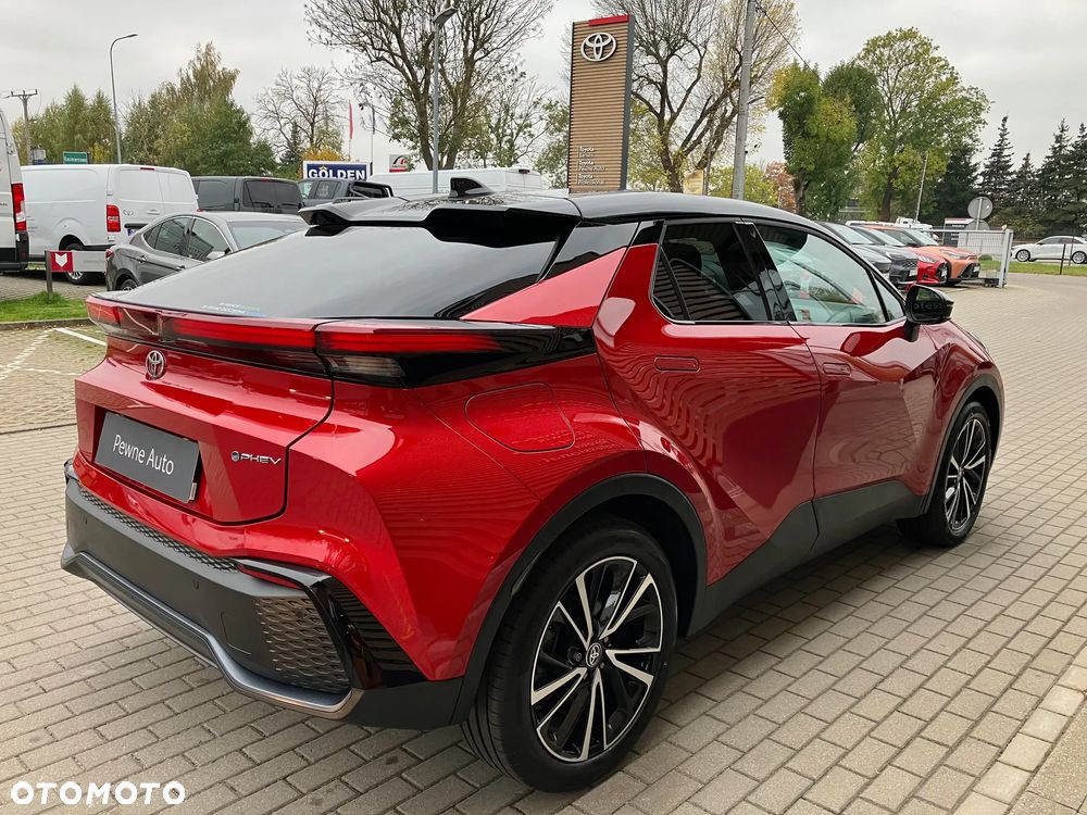 Toyota C-HR 2.0 PHEV Dynamic Force Executive - 12