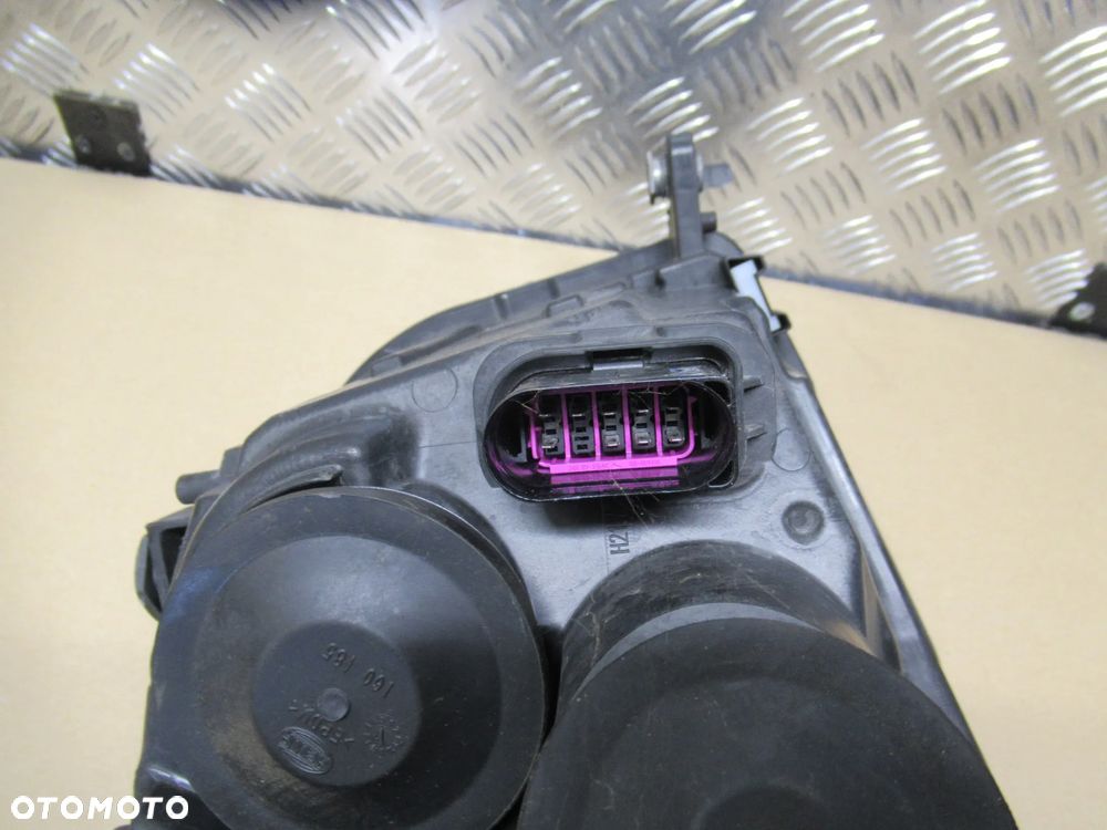 Lampa lewa przednia Vw Caddy IV 2K1 - 7