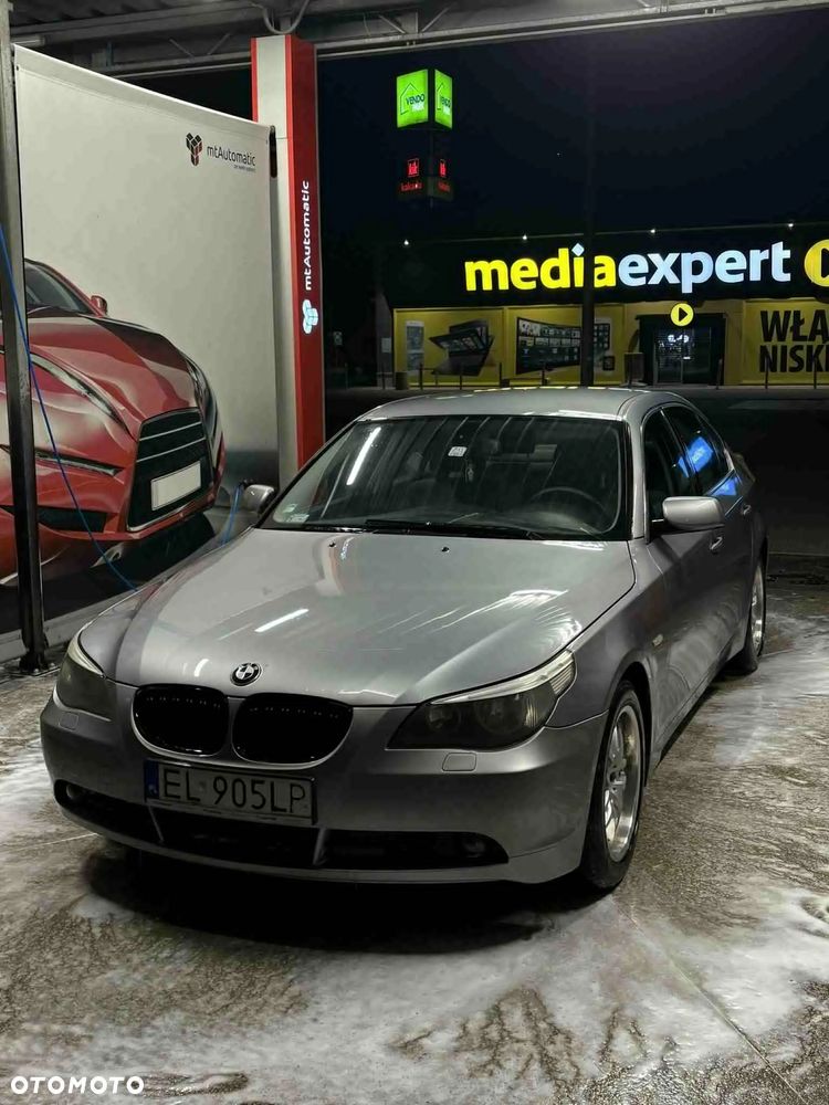 BMW Seria 5 525d - 6