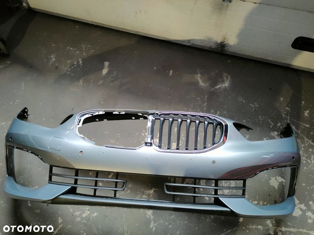 Zderzak przód BMW 1, F40