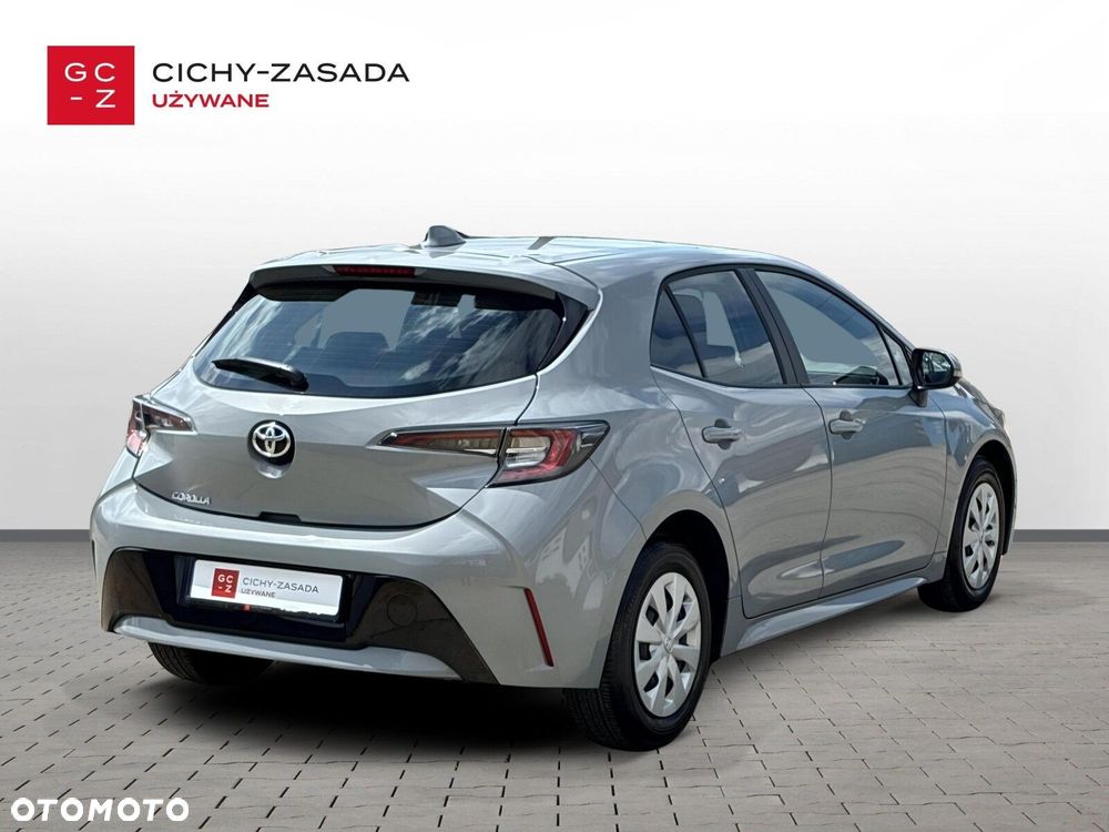 Toyota Corolla - 6