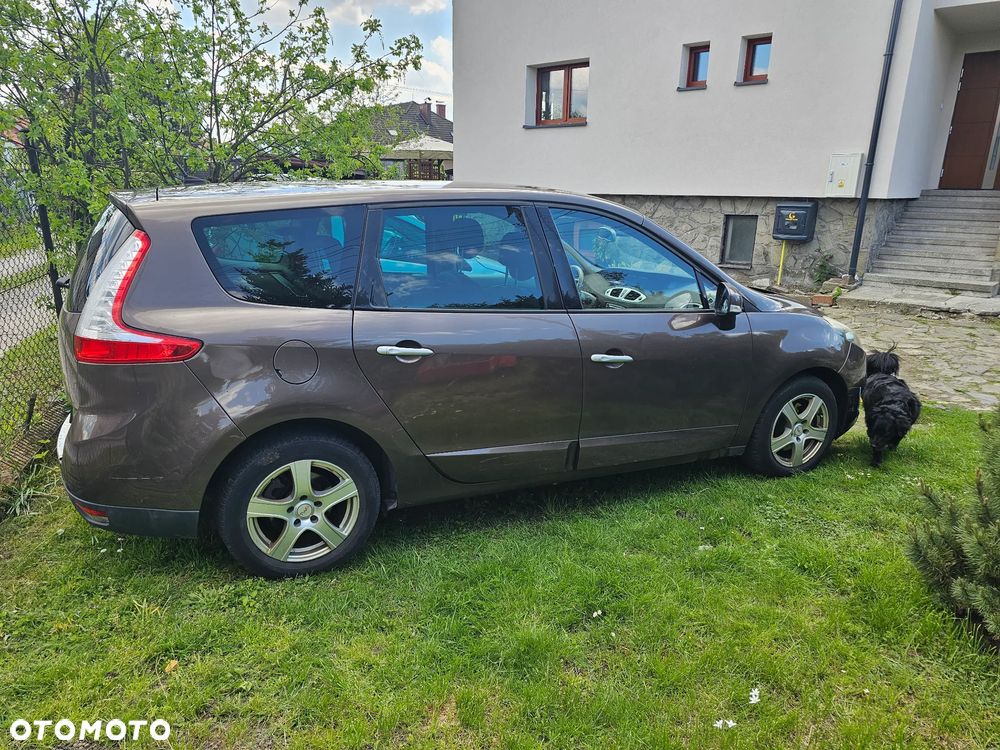 Renault Grand Scenic Gr 1.9 dCi Privilege - 6