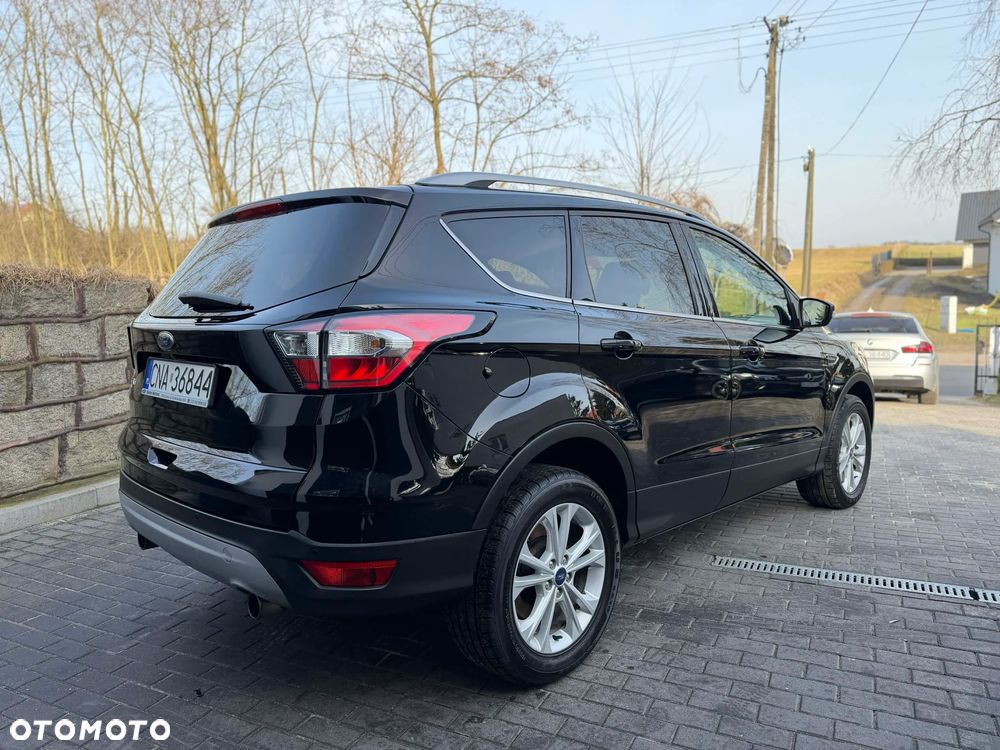 Ford Kuga 1.5 EcoBoost FWD Trend - 4