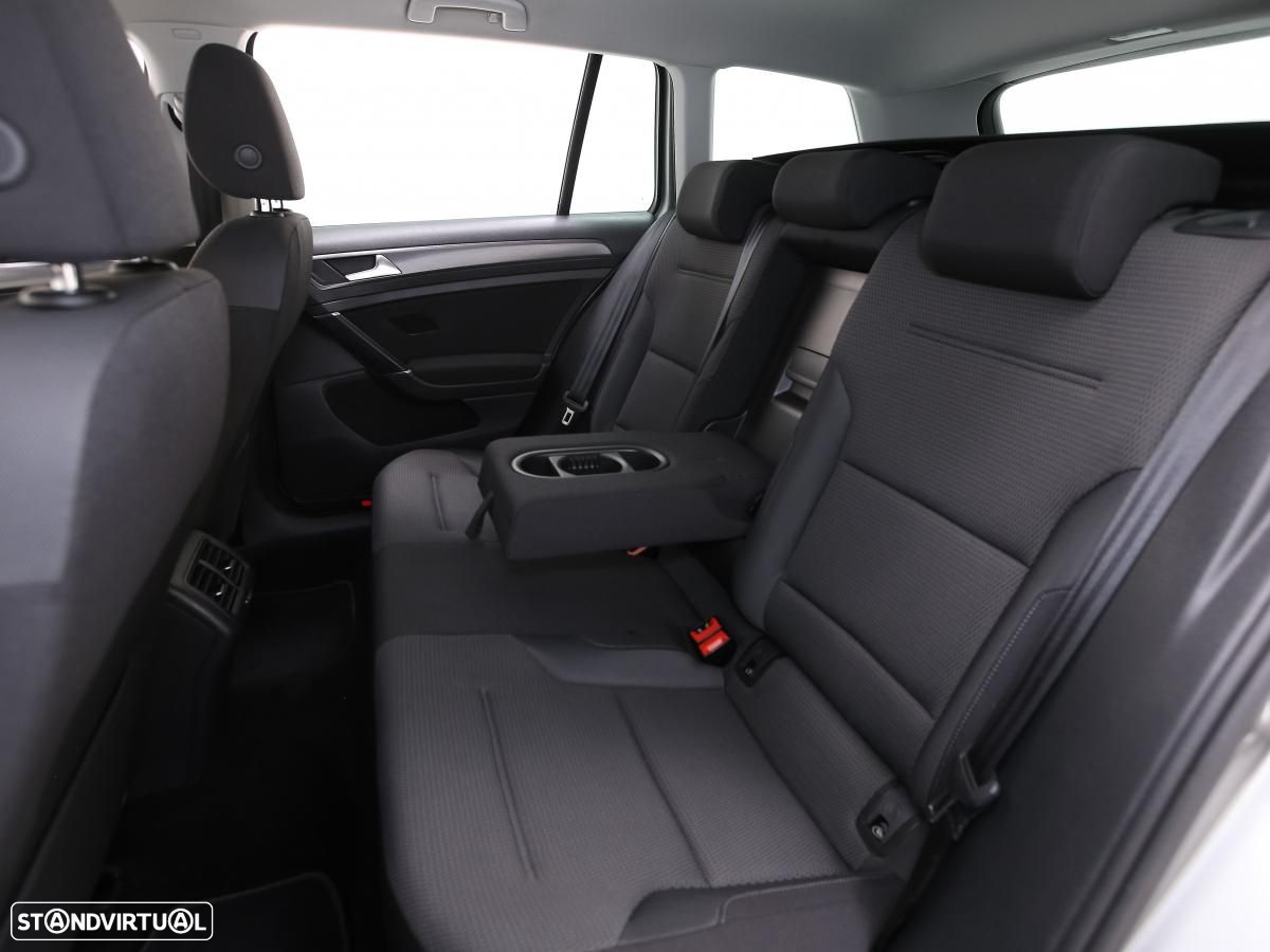 VW Golf Variant 1.0 TSI Confortline - 9