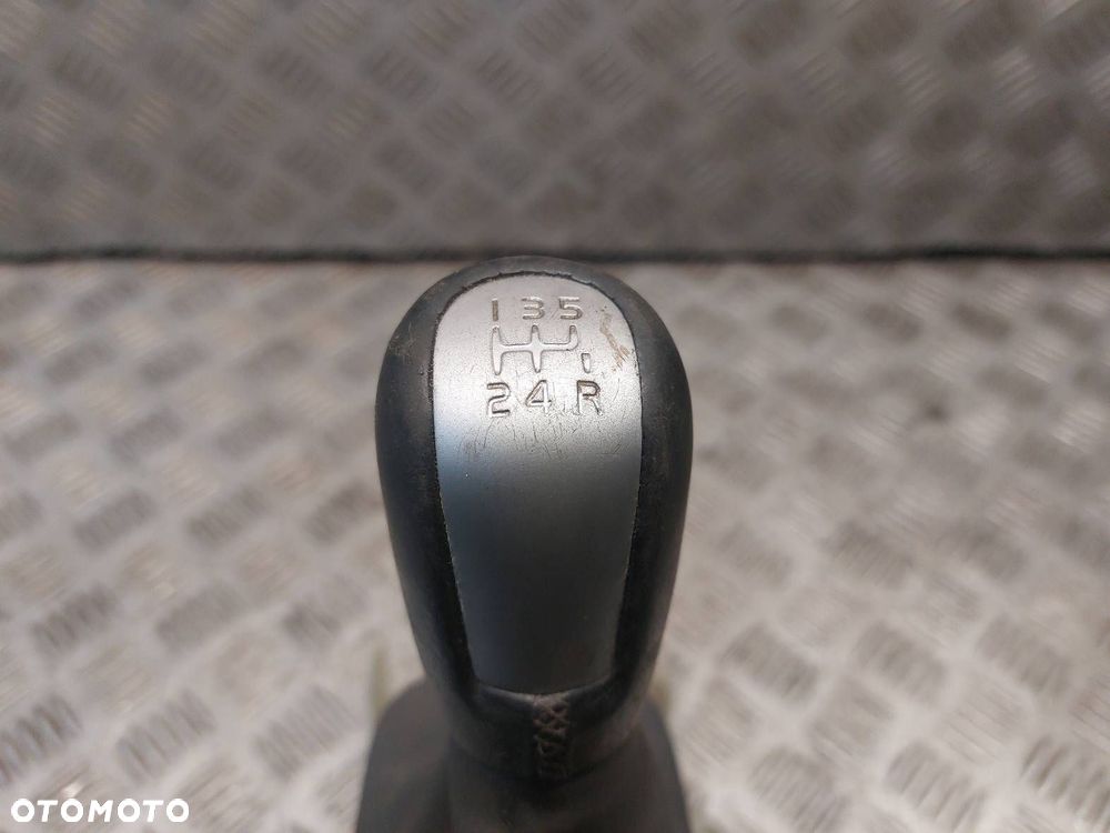 LEWAREK ZMIANY BIEGÓW VOLVO C30 I 1.6 D 31280762 - 3
