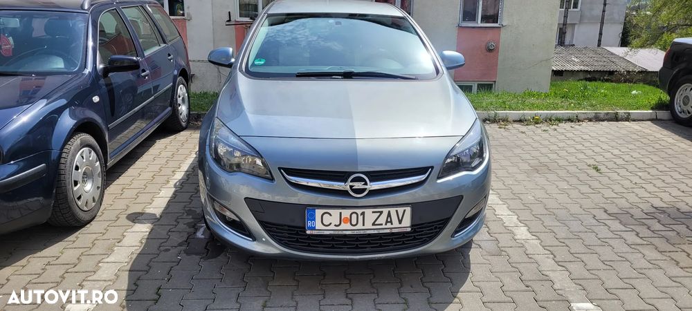 Opel Astra 1.7 CDTI ECOTEC ECOFlex Start/Stop Cosmo - 2