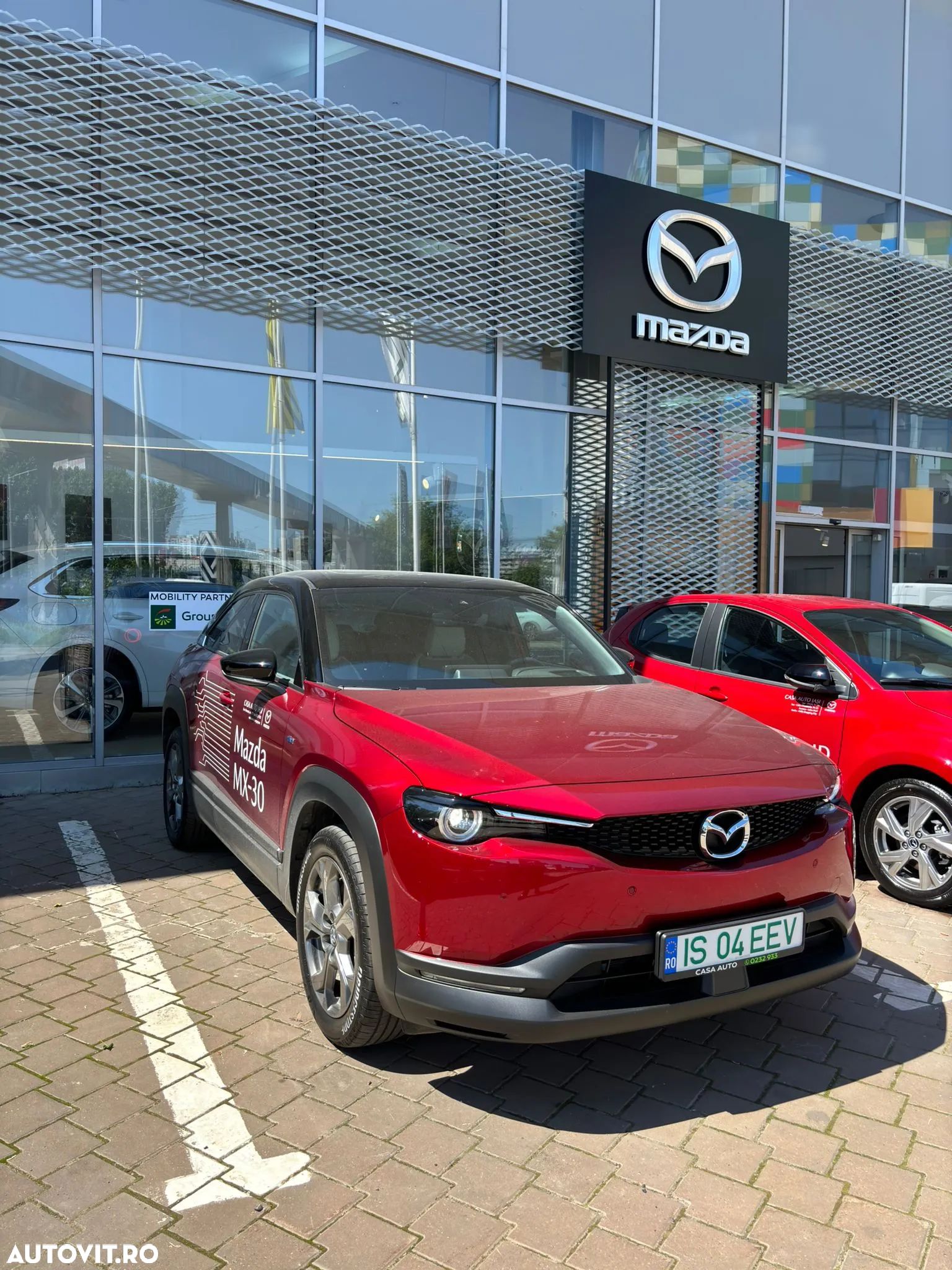 Mazda MX-30 e-Skyactiv EV Makoto (Modern Confidence) - 1