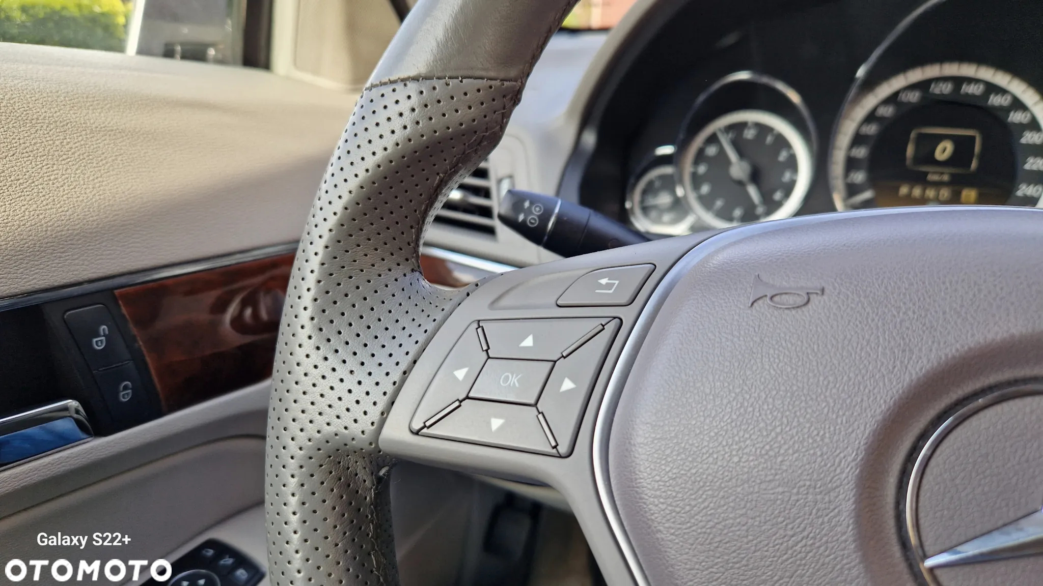 Mercedes-Benz Klasa E 200 Coupe BlueEFFICIENCY 7G-TRONIC Avantgarde - 14
