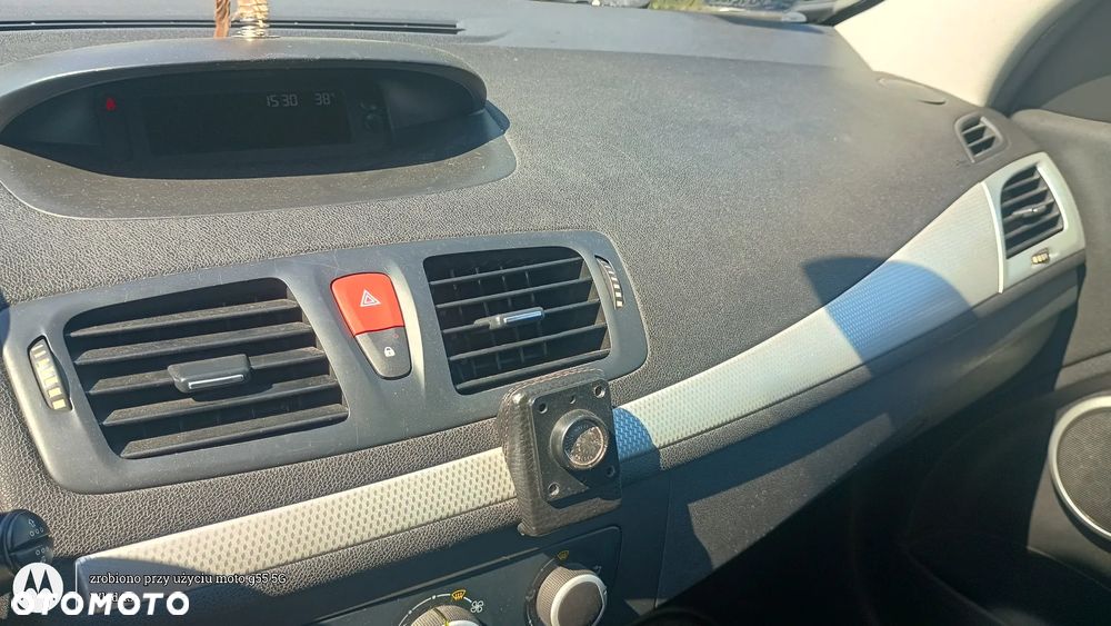 Renault Megane 1.5 dCi Authentique - 8